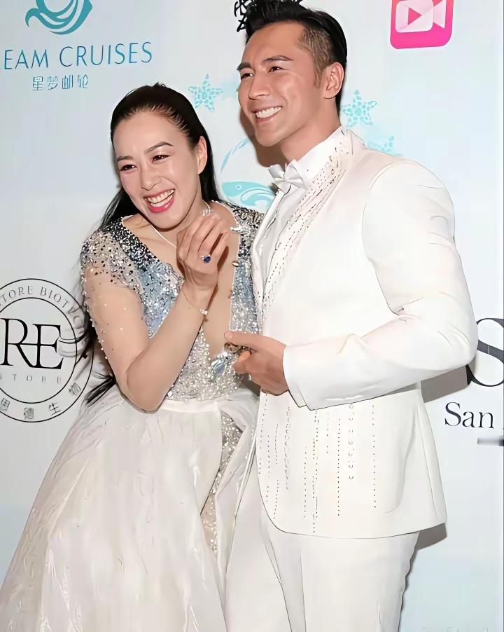 当年的张伦硕无车无房只有5万元的存款，而当时的钟丽缇拥有20亿的身价两套北京豪宅