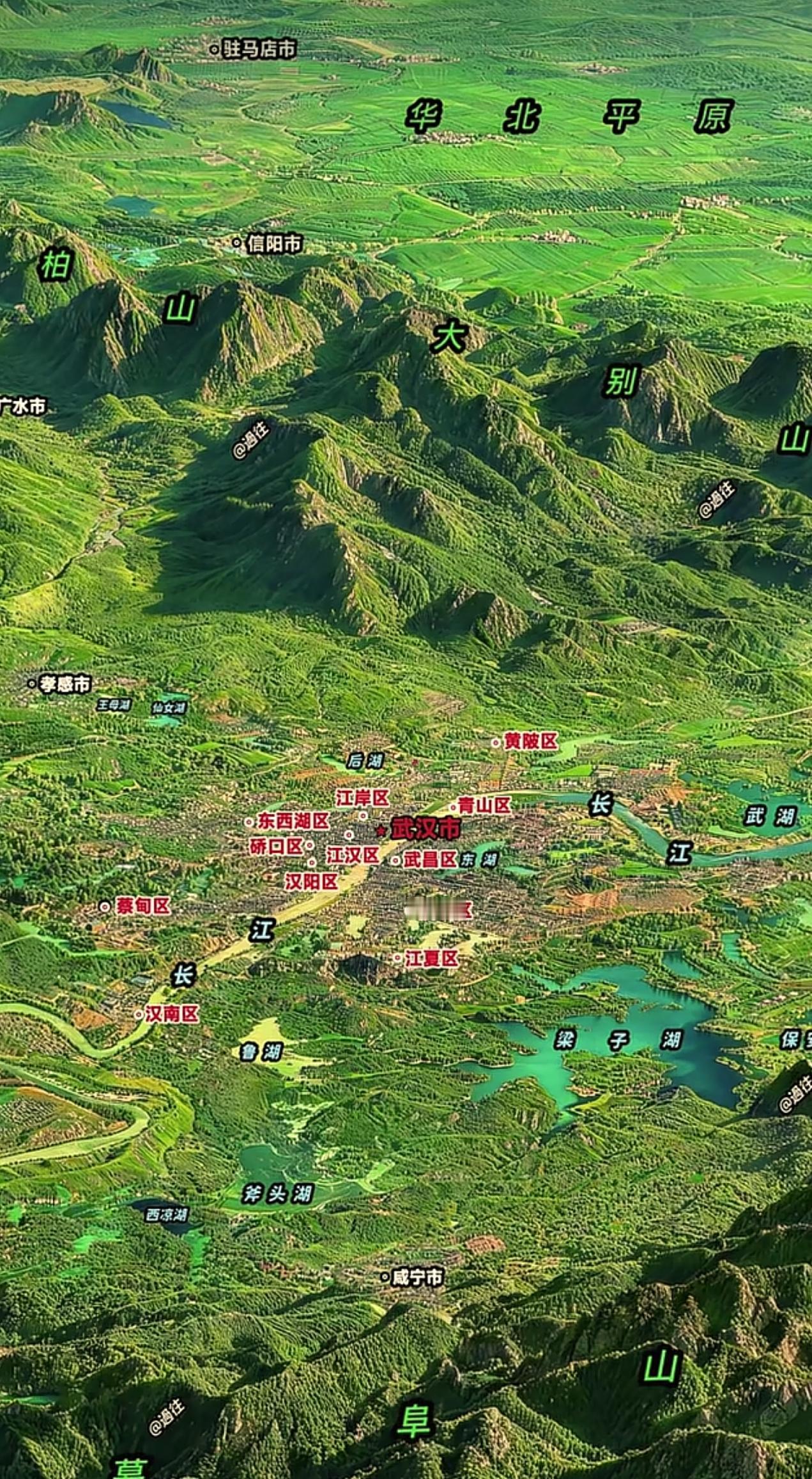 武汉，少有的风水上乘之城。
    抛开玄学来讲，其实就是独一无二的山川地理格局