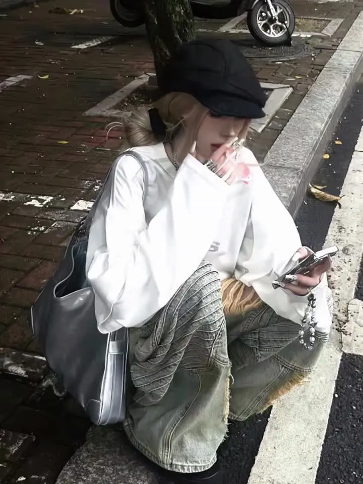 亲爱的泡芙小姐 你知道吗 令人窒息的控制欲 往往来源于内心的爱.