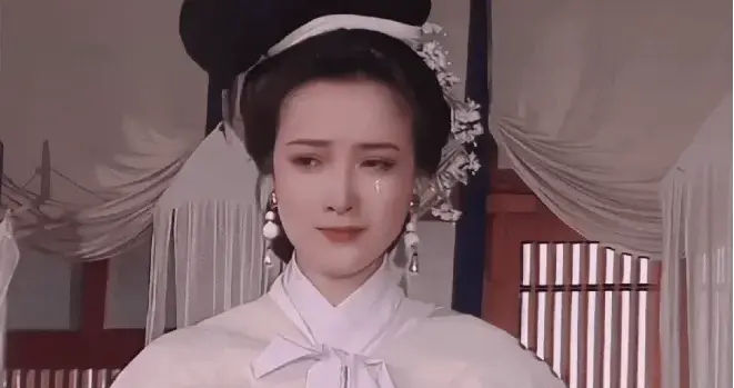 告别何晴：“人的审美是主观的，她却美得相当客观”