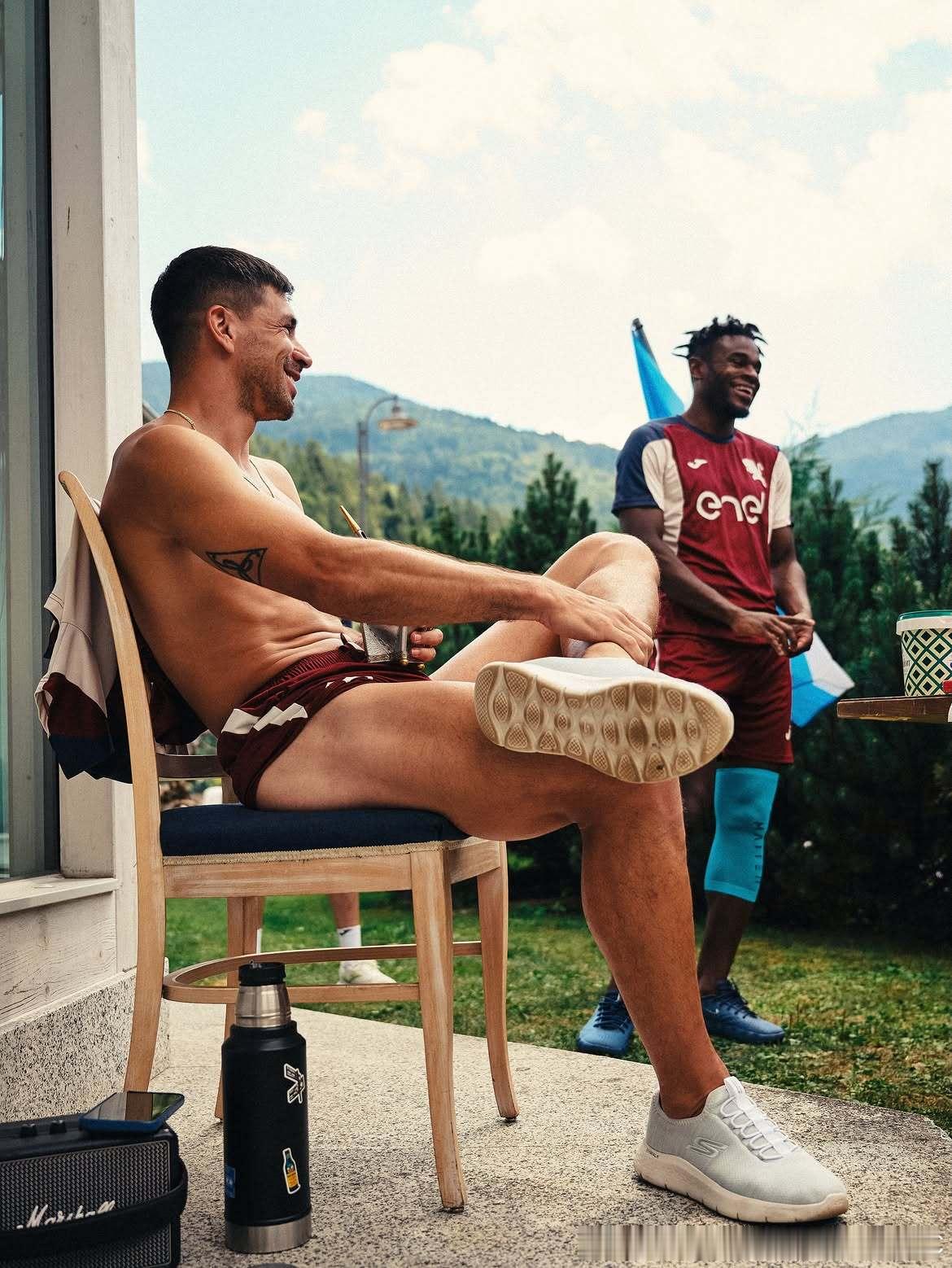 这组宣传照有点挑战小编极限啦🐂Torino FC都灵足球俱乐部