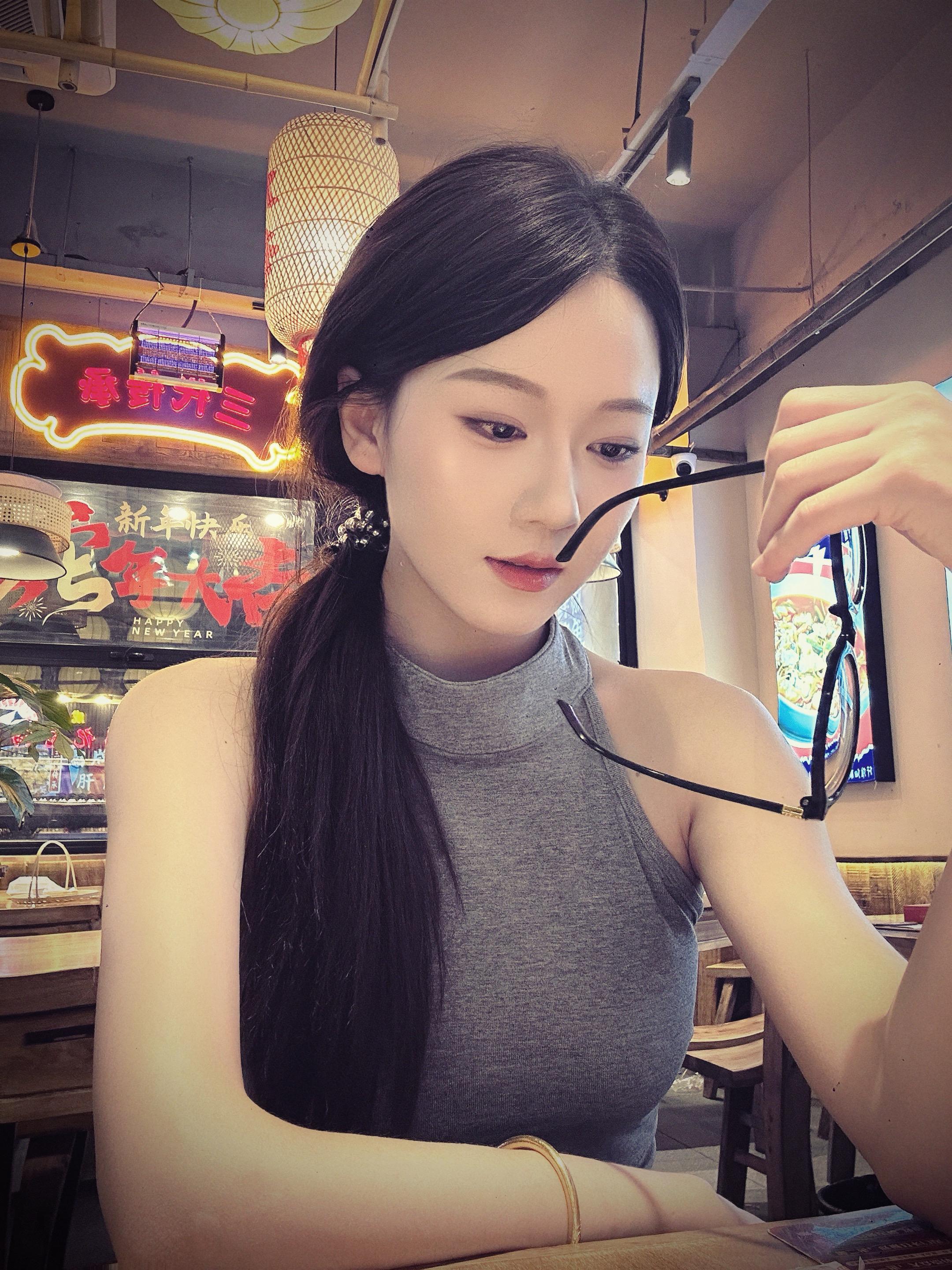 错过那个翻你手机的女孩 以后遇到的都是翻你钱包的