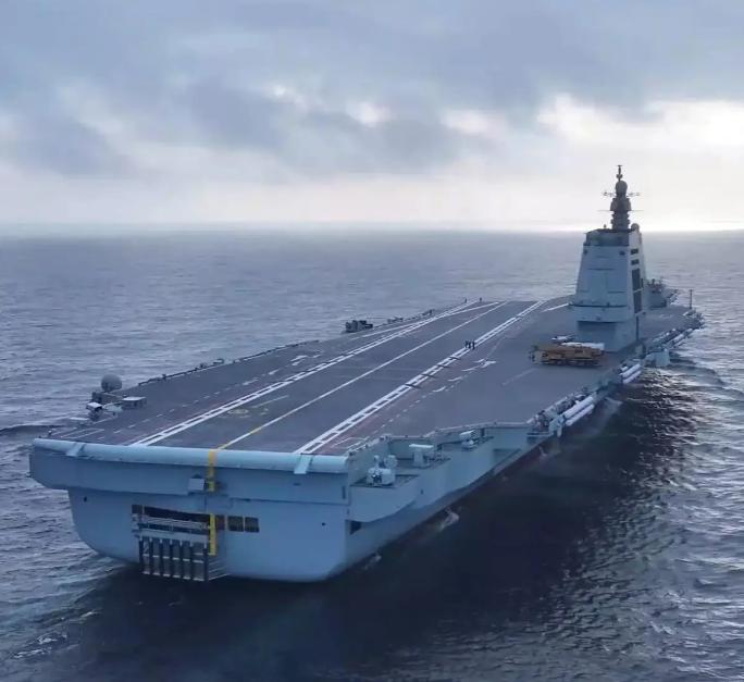 就在刚刚，

中国官方正式宣布，

3月5日，第十四届全国人大第四次会议举行开幕