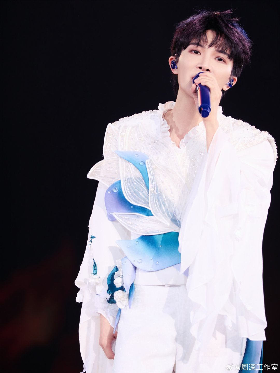 周深官宣2026巡回演唱会啊啊啊终于等到你！✨周深一出手就是广州武汉苏州重庆4城