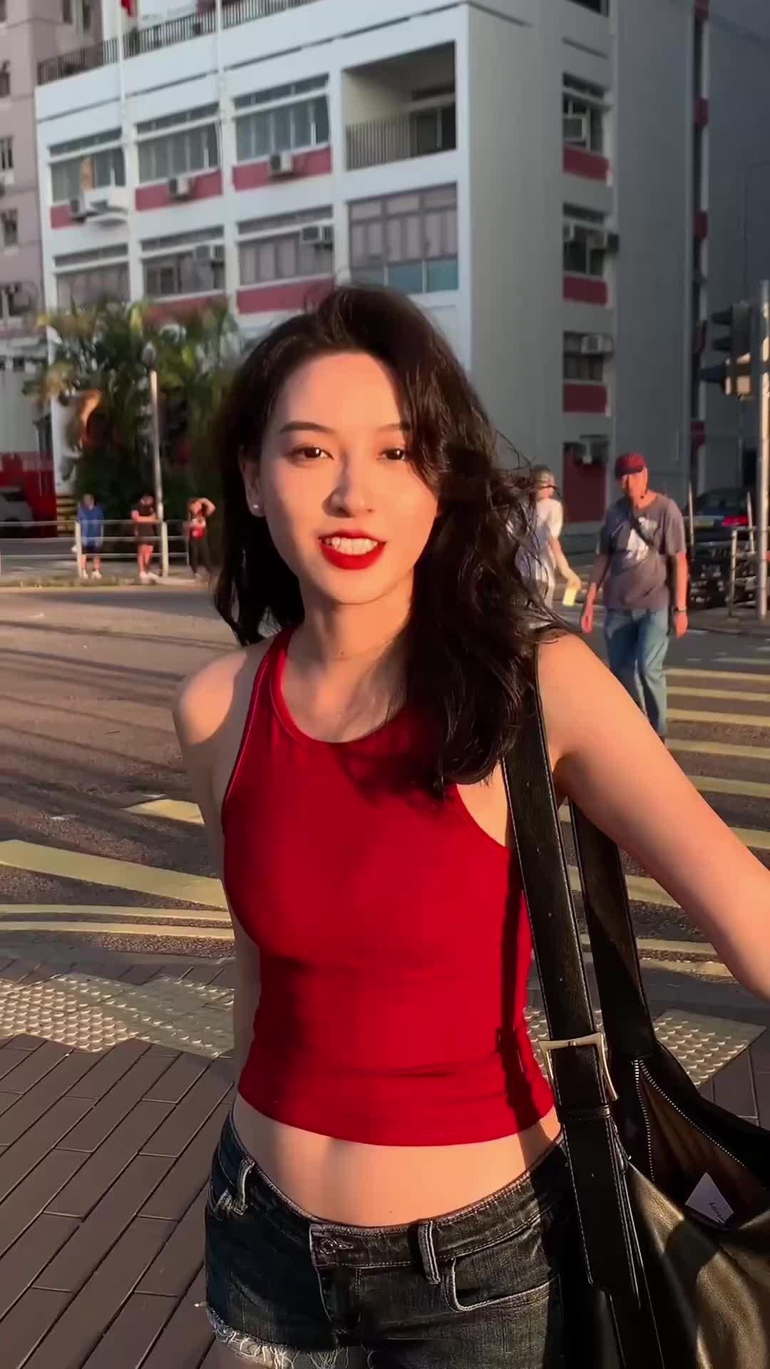 还是买相机吧