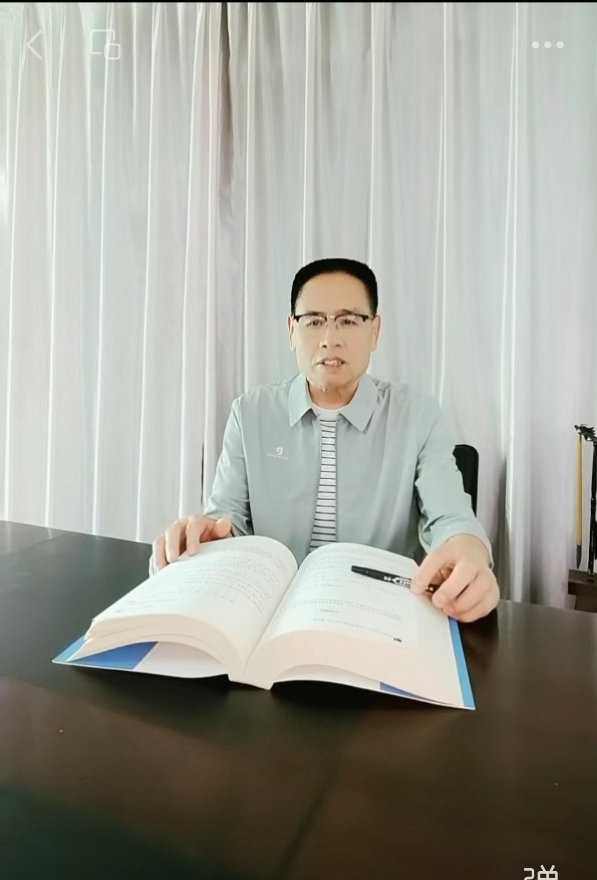 “我就不该多嘴”：反驳落败后的心理防御
 
现实中有这样一类人，这类人的行为模式