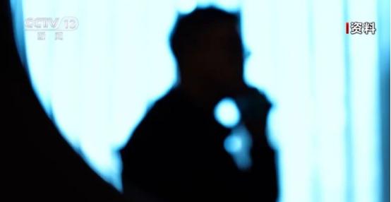 高学历精英为啥主动给境外间谍当“内鬼”？是穷疯了还是心歪了？巨额网贷、晋升憋屈就