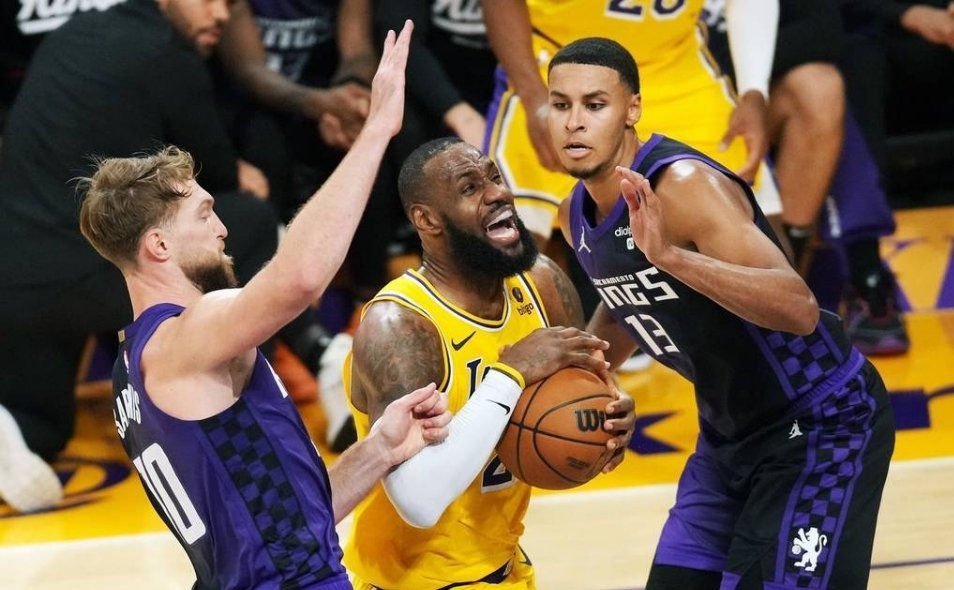 #NBA# 北京时间11月16日，NBA常规赛，湖人背靠背110-125负国王。