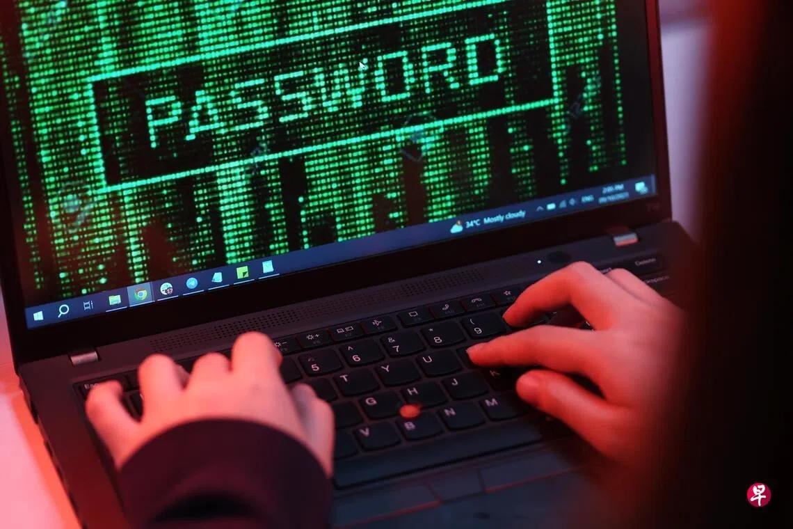 大千世界 荷兰情侣使用AI生成的结婚誓词 被法院裁定婚姻无效
 一对情侣请朋友当