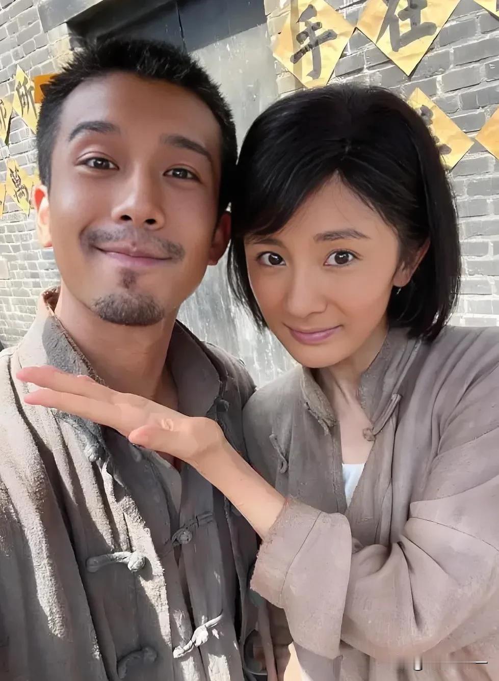 关于演员孙绍龙，

我一个在影视城工作的朋友说，

现实中的他根本不是剧里演的那