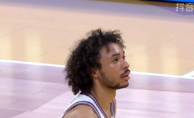 北京北控昨晚在客场对阵浙江广厦的比赛，真是让人看得心里一紧，本来领先7分的大好局