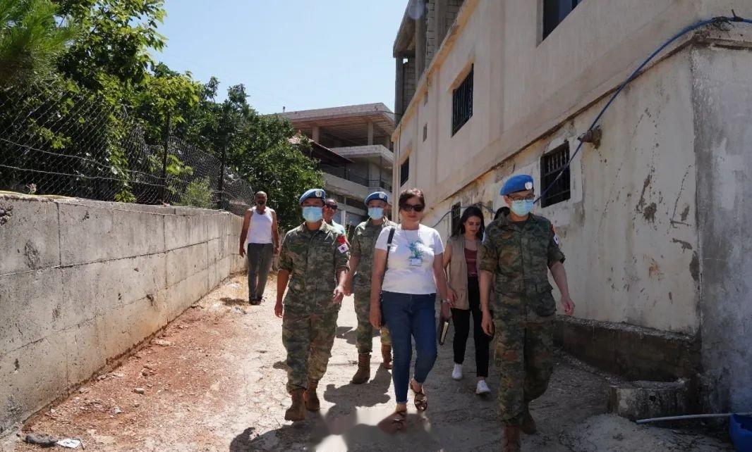 #精忠蓝盔[超话]##致敬中国蓝盔##中国军人# 中国第21批赴黎巴嫩维和医疗分