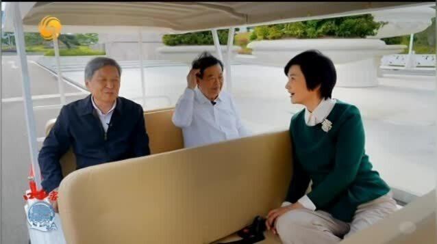 彻底颠覆办学逻辑，不空谈！
2026年6月17日福建福耀科技大学公众号发布校长王