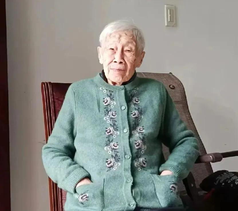 宗庆后母亲王树珍逝世。王树珍于2026年1月17日去世，享年101岁。这个消息由