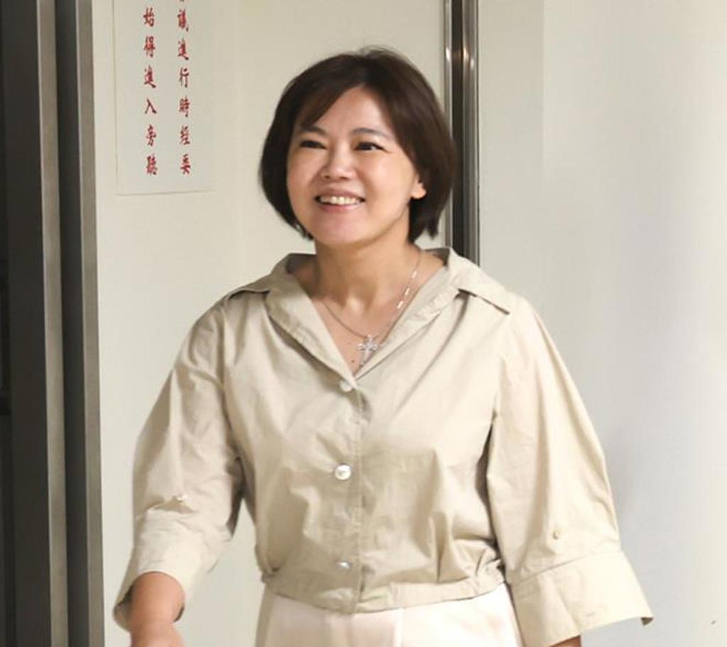 游淑慧这句话，反倒把窗户纸捅破了。大陆给市场，台湾农渔民赚钱；大陆给机会，台商设