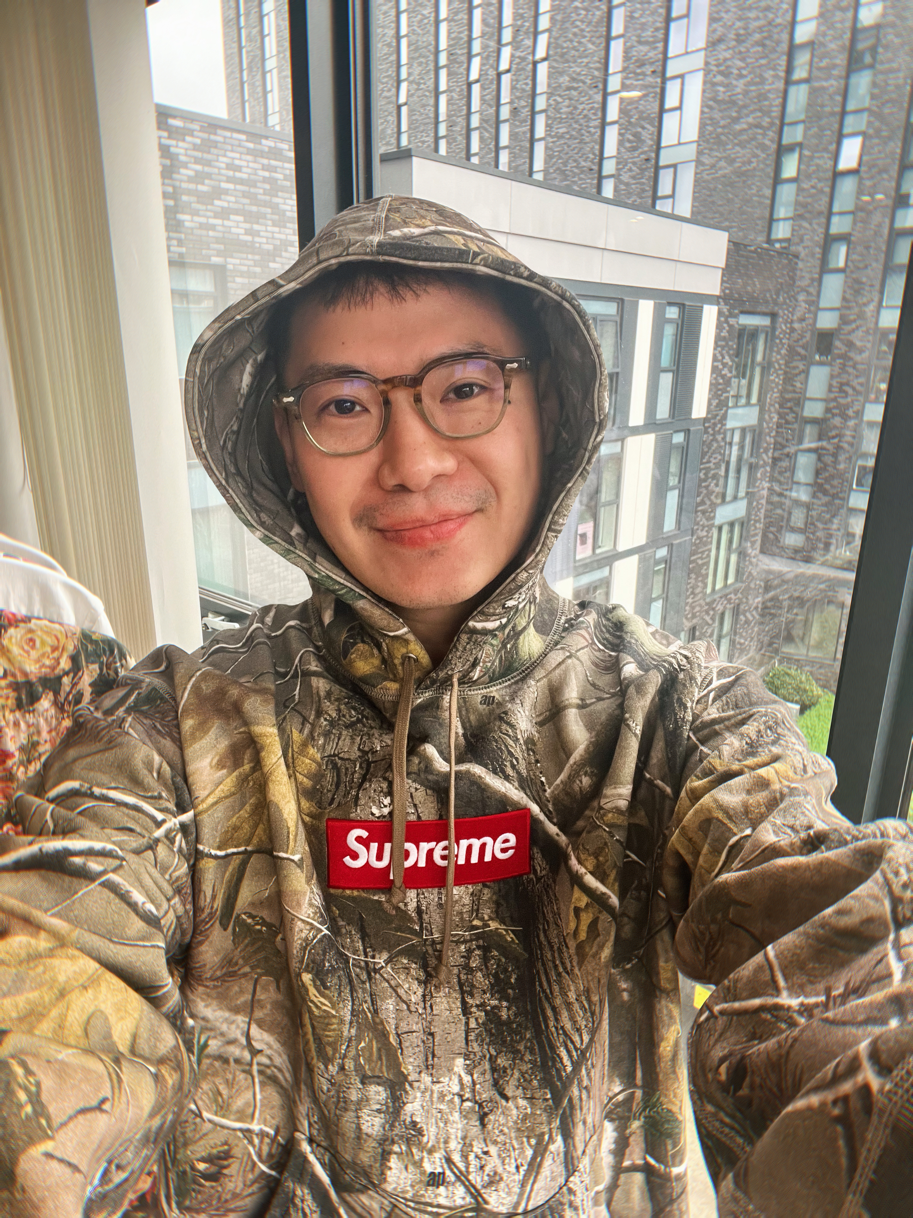 今天开心等了多年的冠军，国安足协杯夺冠了。期待了好几个月的帽衫，今天我也收到了。