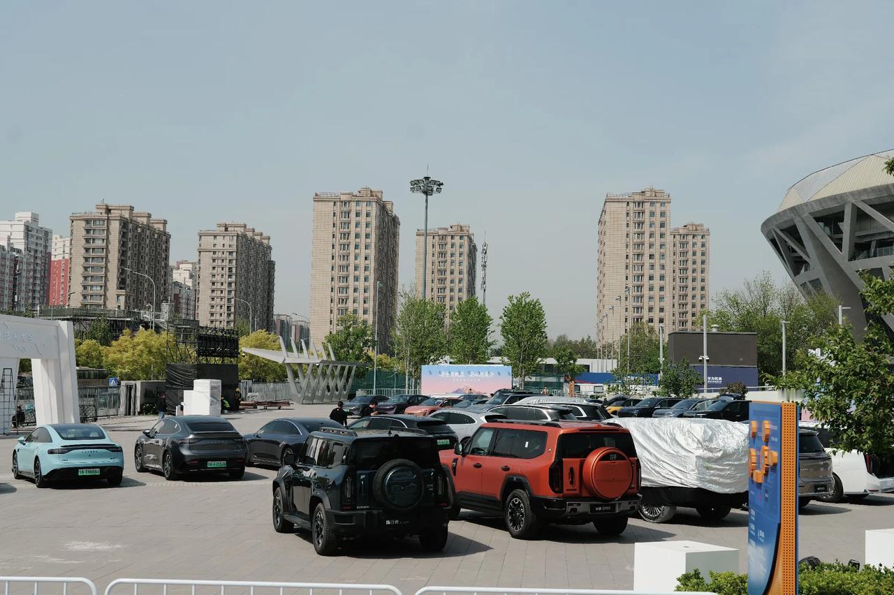 4月23日华为乾崑技术大会快来了，你是否迫不及待想要一睹颠覆行业认知的前沿黑科技