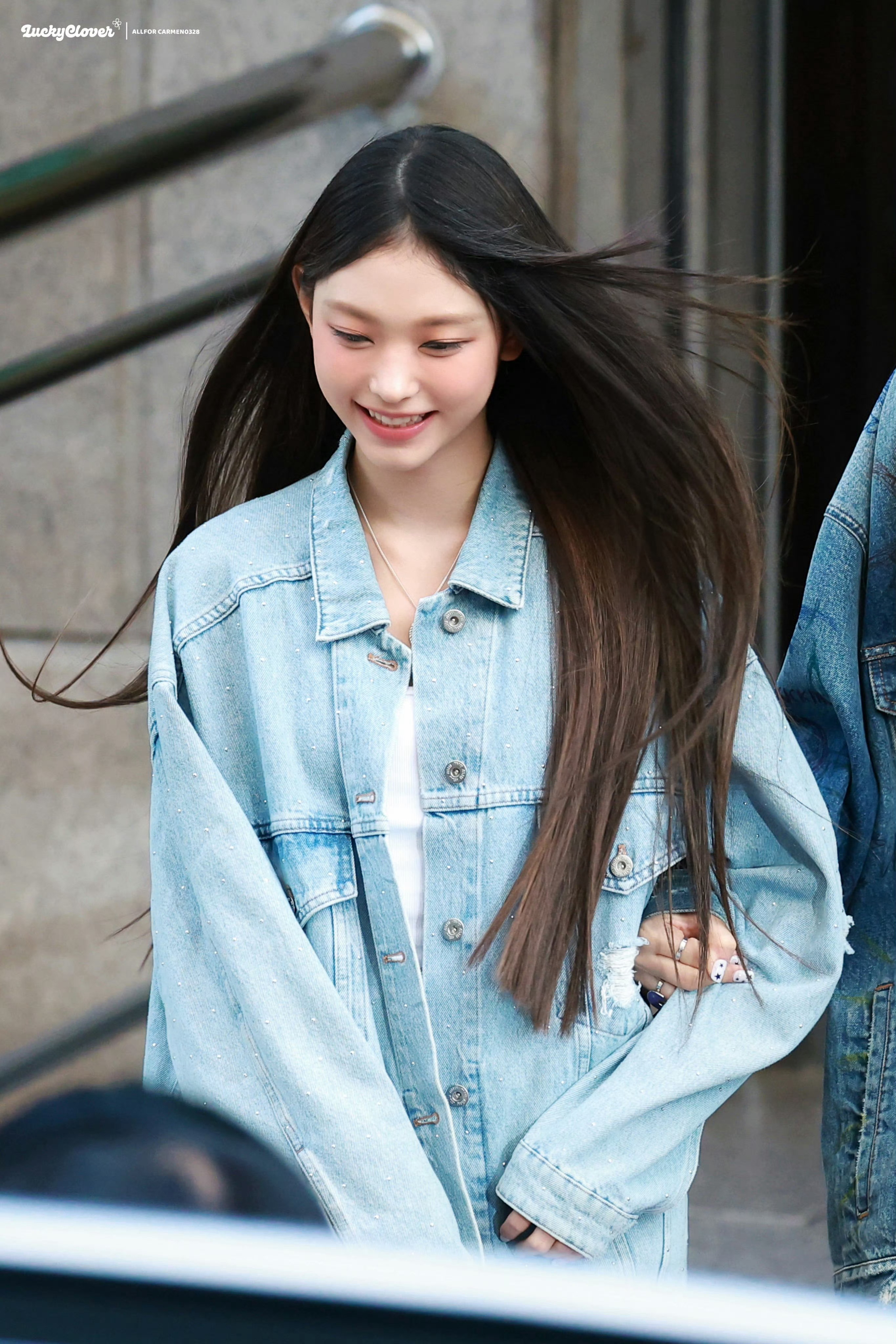 愚人节站姐团建 【姜海粼】两只被万转的猫儿 