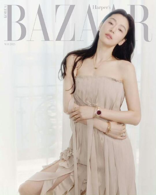 Harper‘s Bazaar Korea May 2025