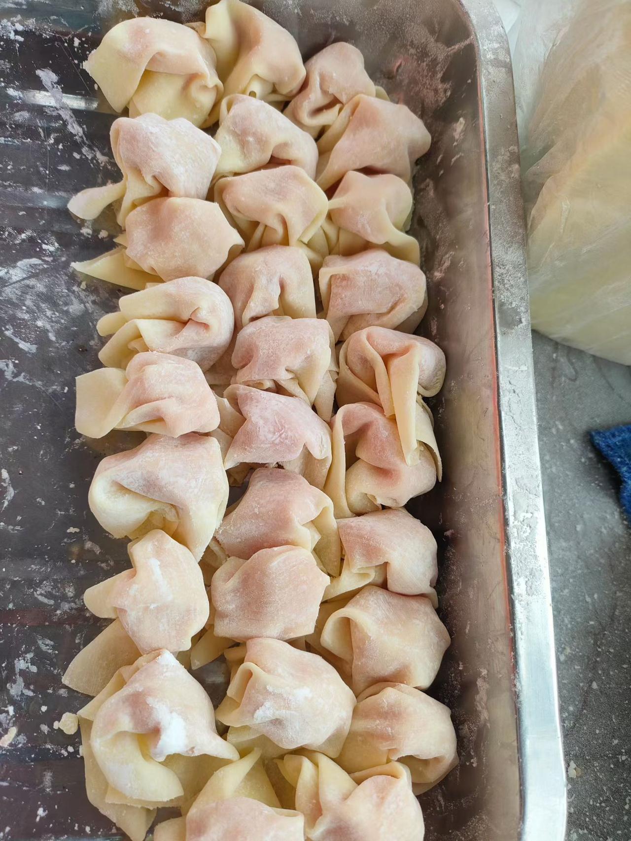 原来她靠这个，竟然超过了九成以上的工薪阶层。这个世界但凡你用点心，总会有让你出乎