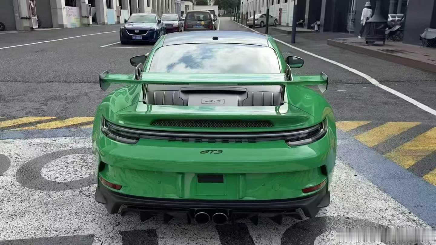 保时捷992 GT3，寻求伯乐。25年8000公里 ​​​