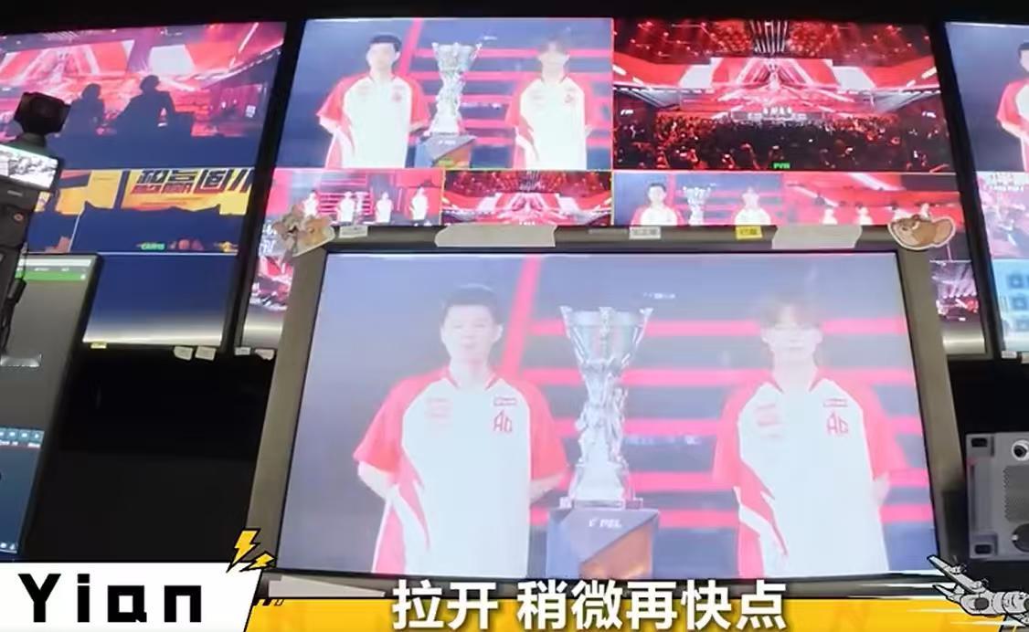 沉浸式体验PEL打工的一天沉浸式打卡夏季赛开幕式，导播与导演配合行云流水，镜头卡