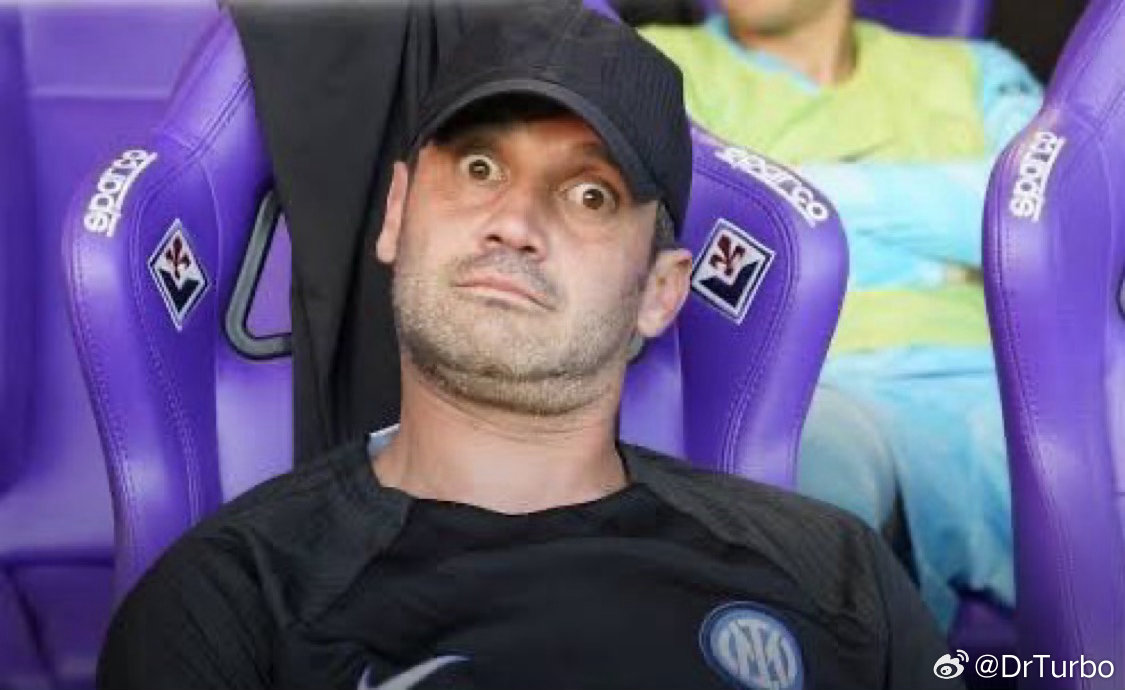 忍不住再吐槽两句图拉姆 比赛大部分时间感觉不是很积极 比赛参与度很低 而且身体感