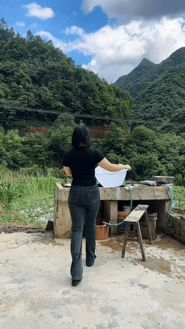 身材好又勤快的女人更加有魅力！