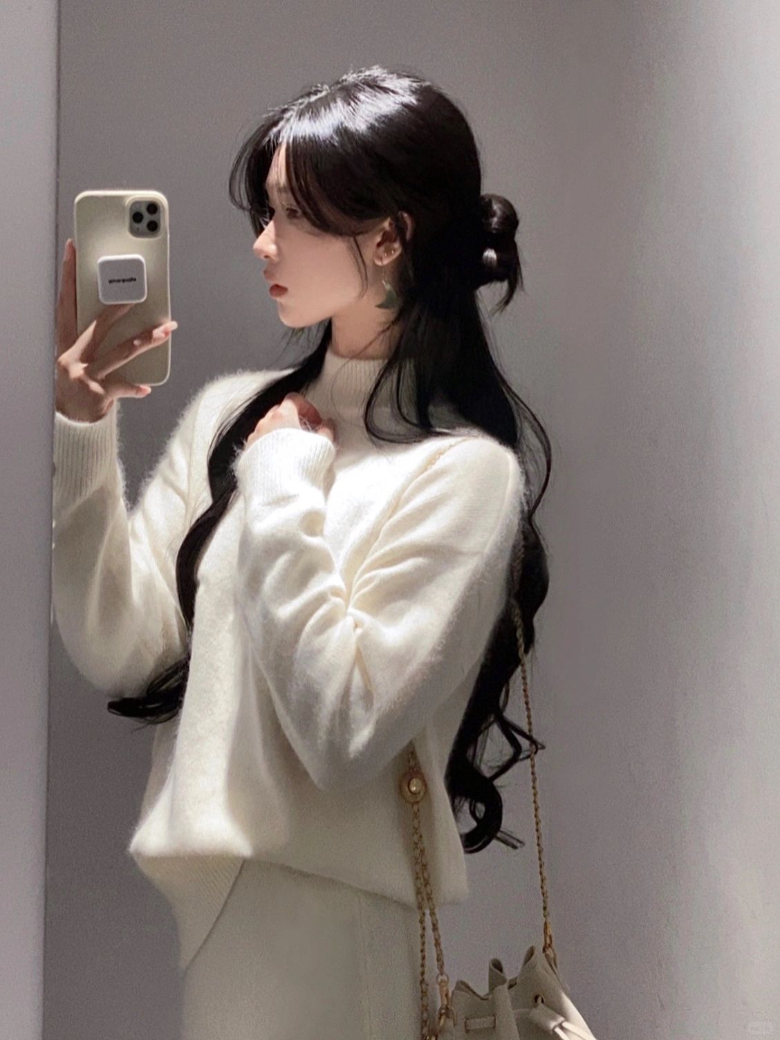 𝒜𝓁𝓁 𝓌𝒽𝒾𝓉ℯ ‧₊˚ 🦢  .