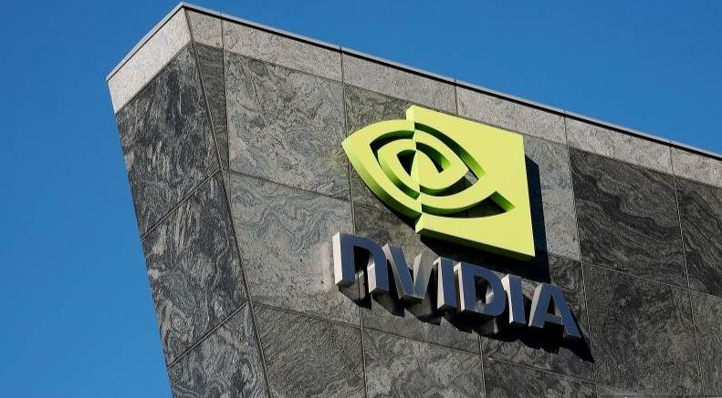 英伟达发布开源AI模型家族“Alpamayo”，助力自动驾驶实现类人推理
英伟达