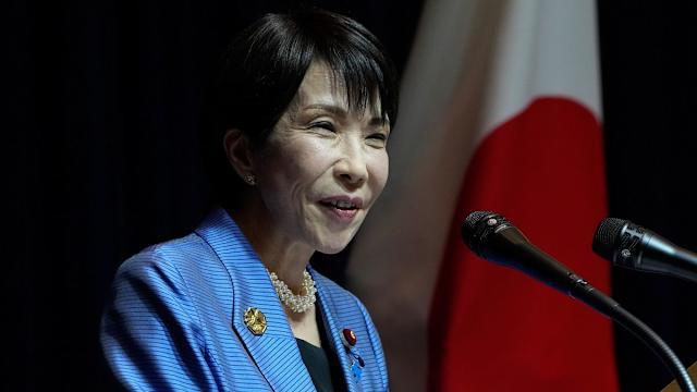 中方严厉警告后，高市仍拒绝认错，琉球民众：作死别拉上我们

高市早苗就台湾问题的