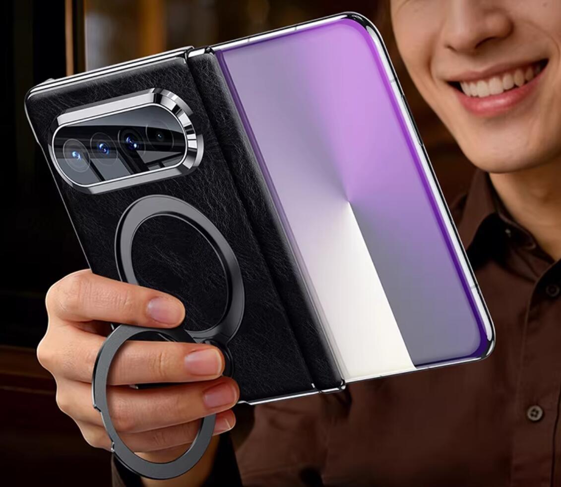 【华为Pura X Max曝光】近日，有数码博主暗示，华为新一代阔折叠屏可能被命