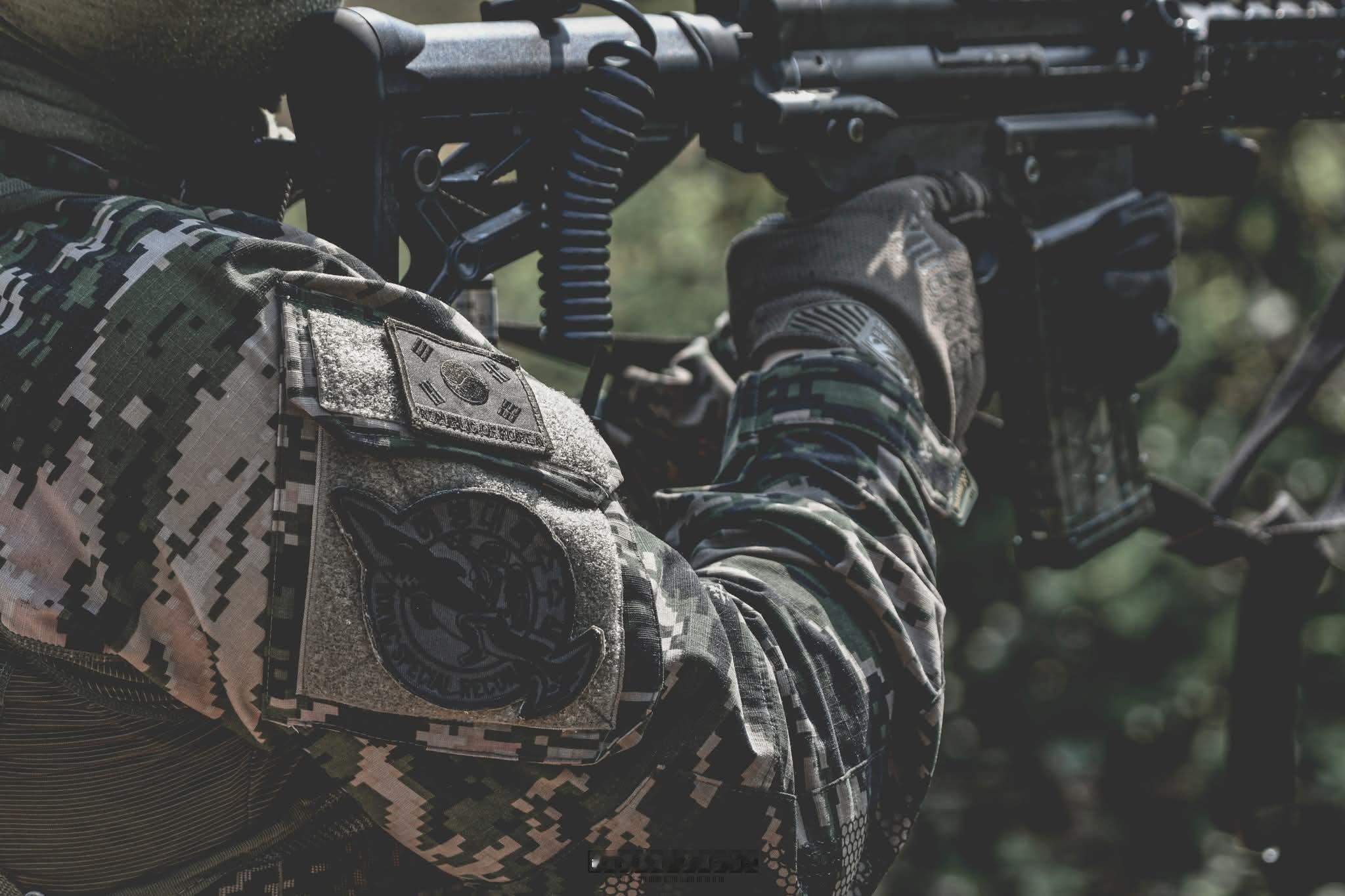 大韩民国海兵特别搜索队，金色眼镜蛇2026联合演习烽火问鼎计划军迷天地武器装备