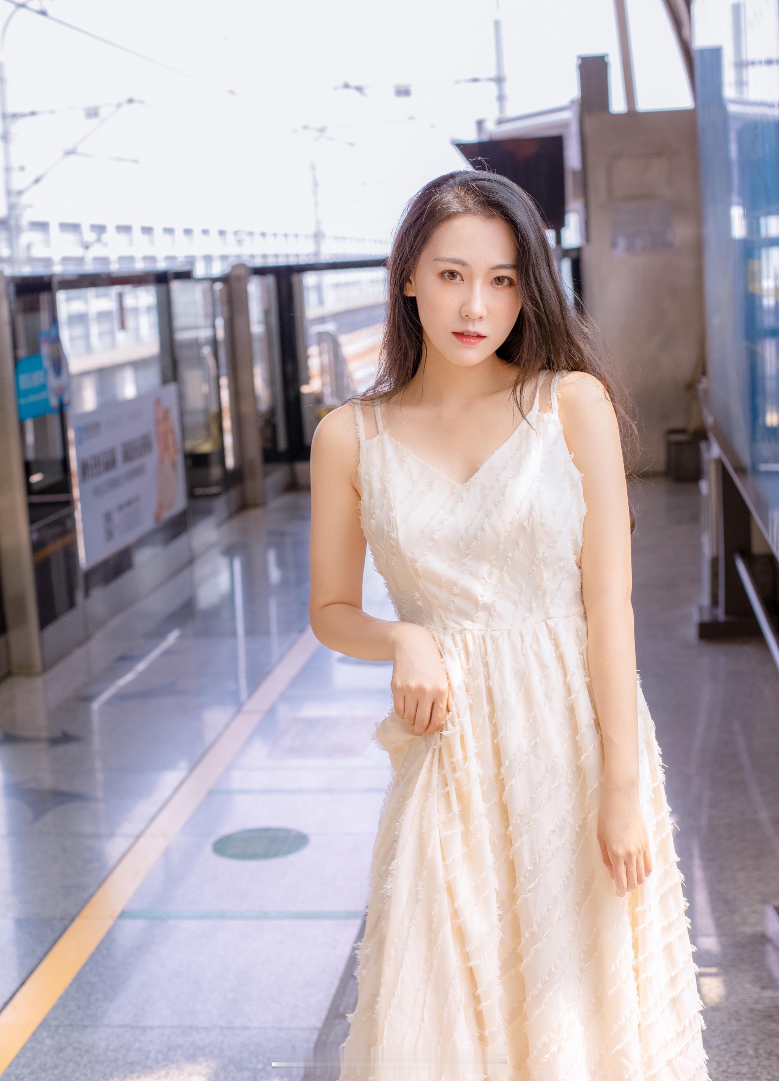 来自浙江传媒学院 漂亮的双子座姑娘 坐标杭州[心] ​​​