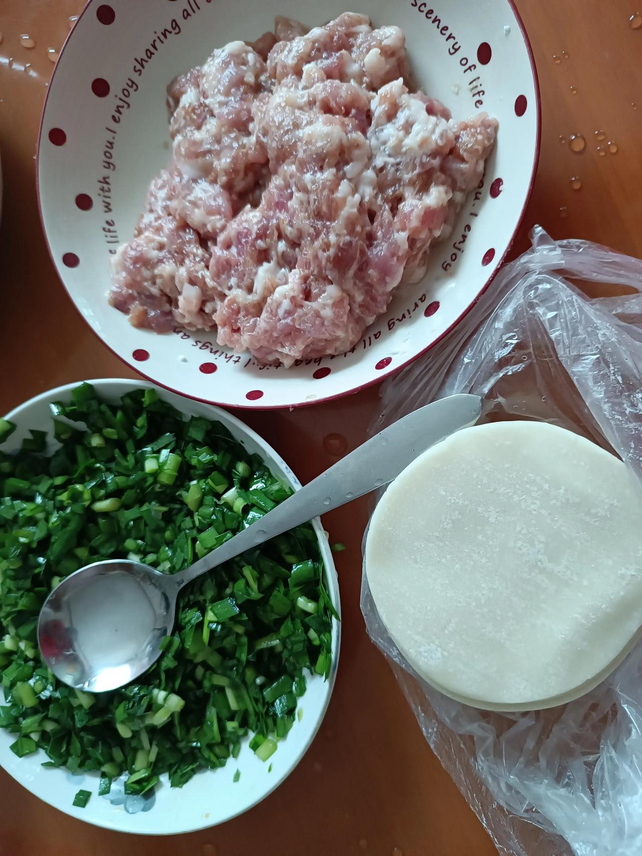 你们都包什么馅的饺子?
您们都包什么馅的饺子
我喜欢猪肉配韭菜
猪肉配香菇
或者