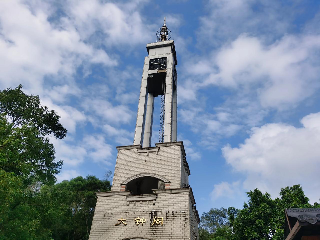 #分享你的国庆出行建议# 国庆七天假期，肯定很多人都有出游计划，到时候高速公路、