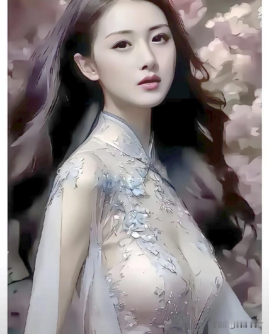 凌晨五点，群里蹦出来一条消息，一张姑娘穿着冰蓝色长裙的照片火出圈了。   照片里