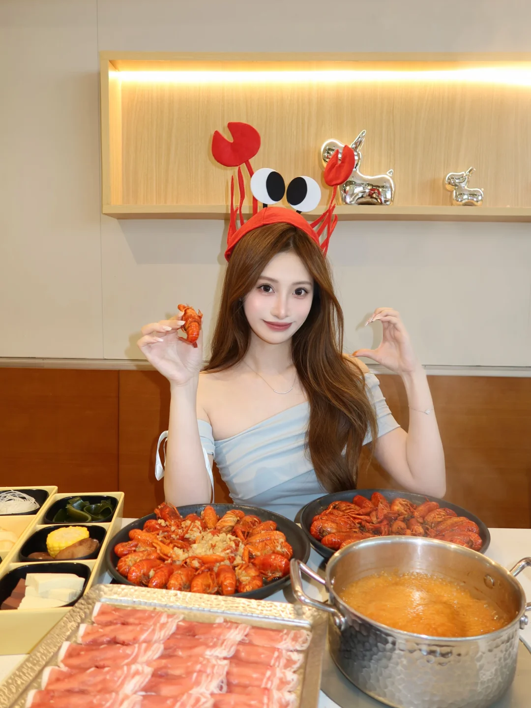火锅配🦞小龙虾！这快乐谁懂啊！