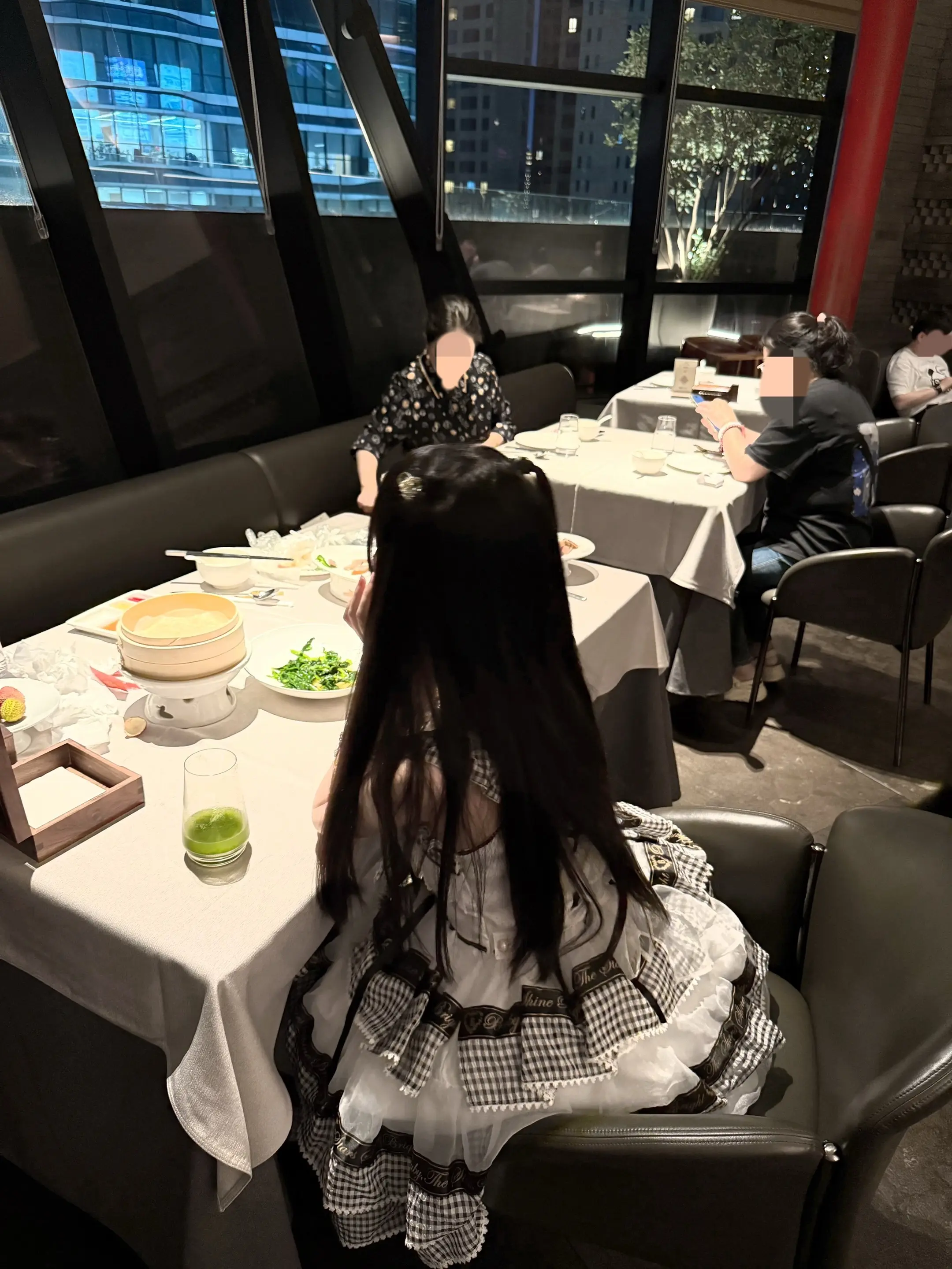 以前你总是推开我 现在我两百斤了你推不动我了