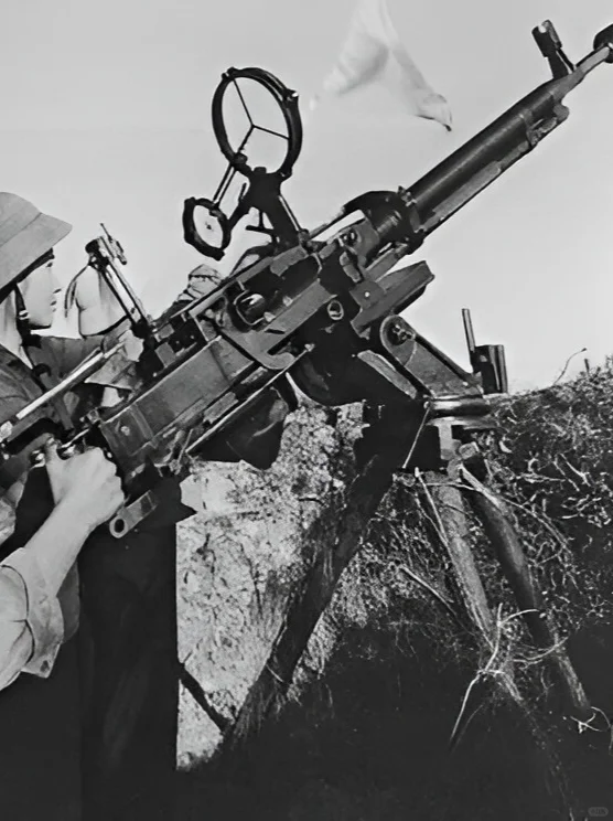 越战期间，北越防空女兵