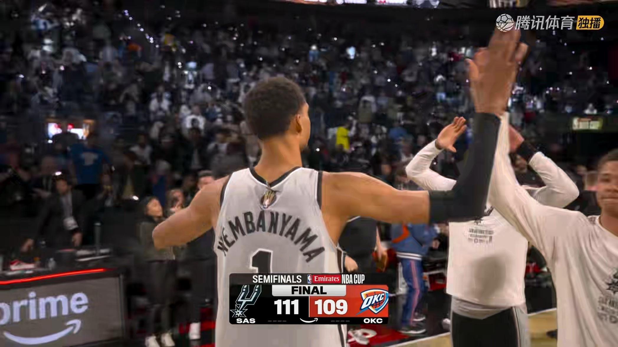 雷霆赛季第二场败战马刺终结了雷霆的16连胜马刺晋级NBA杯决赛 马刺vs雷霆