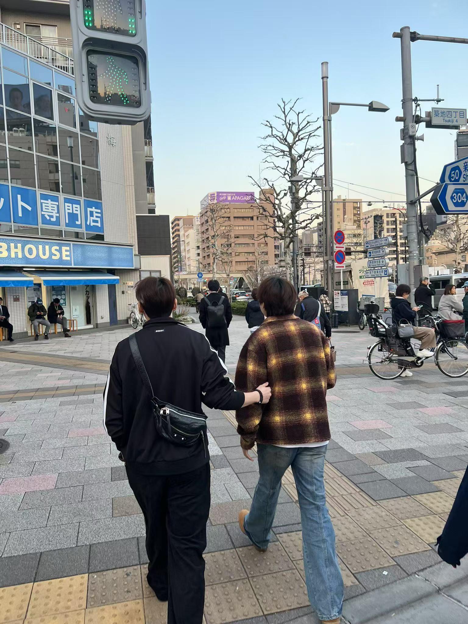 BounPrem[超话]   25.2.28 BounPrem🐱🐷相关不认路