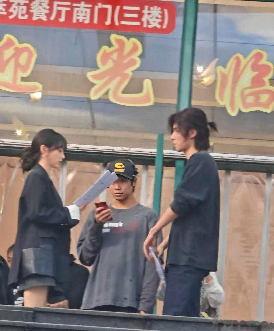 胡一天扎小辫胡一天扎小辫造型胡一天扎小辫造型，可以可以，[舔屏][舔屏] ​​​