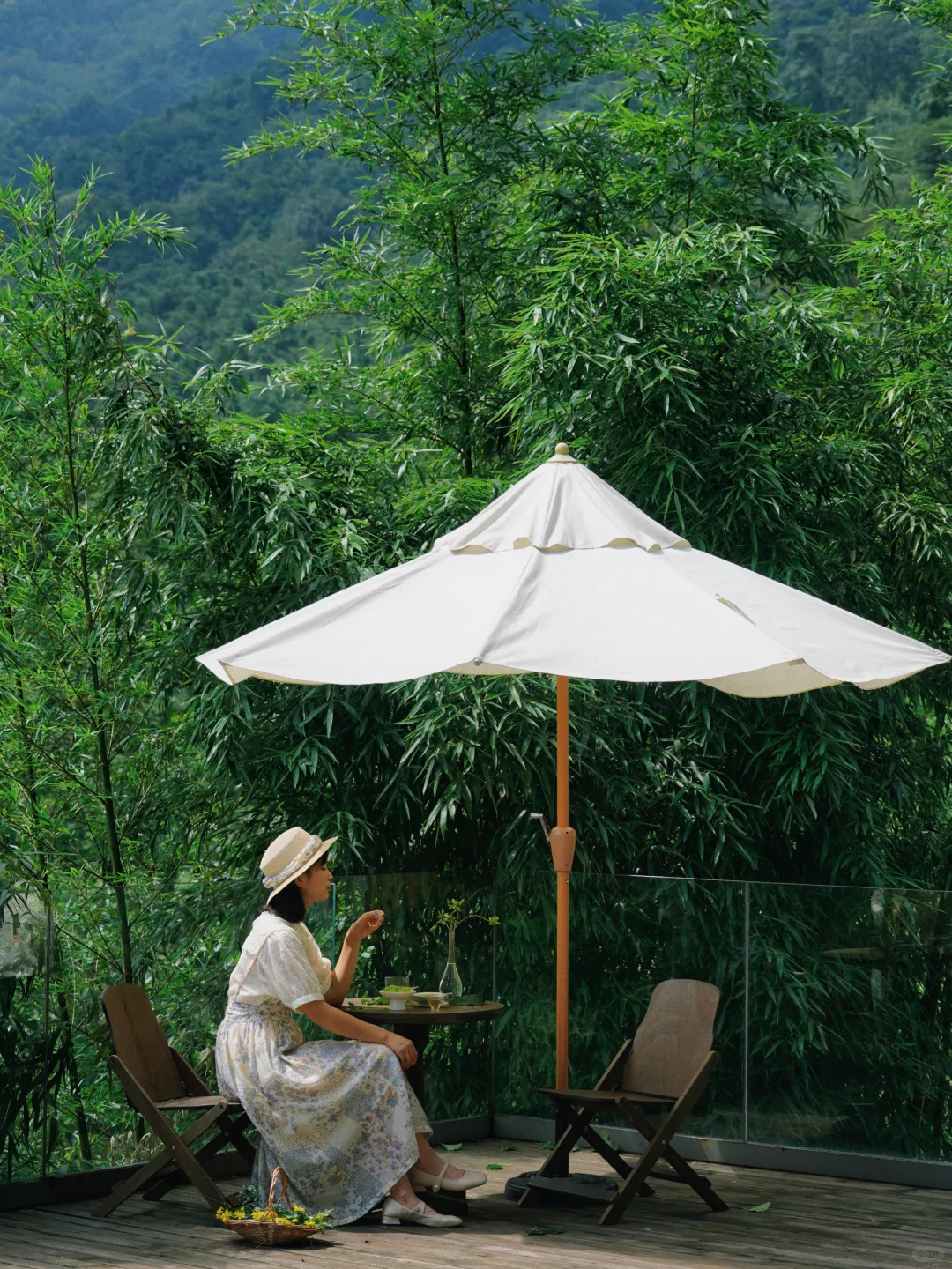 成都人的慢生活｜泡一碗茶在山里闲坐一下午