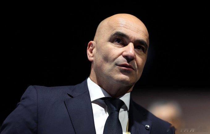 C罗 你预计欧国联这个小组中会面临哪些挑战？罗伯托·马丁内斯：“挑战各不相同，但