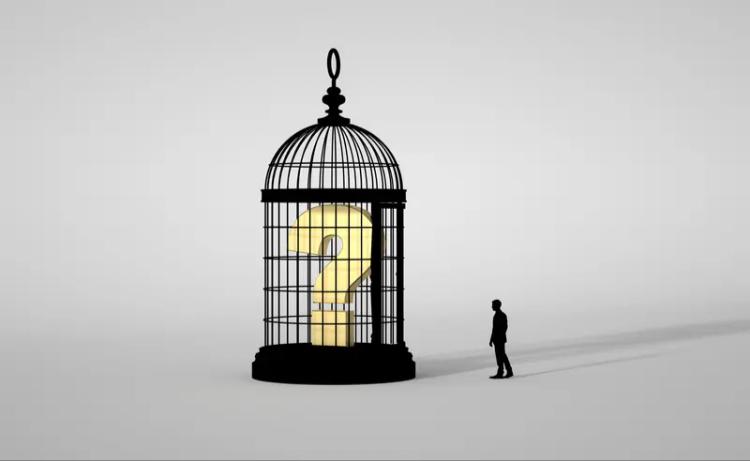 “真正的自由，不是随心所欲，而是清醒地选择自己的限制”

           