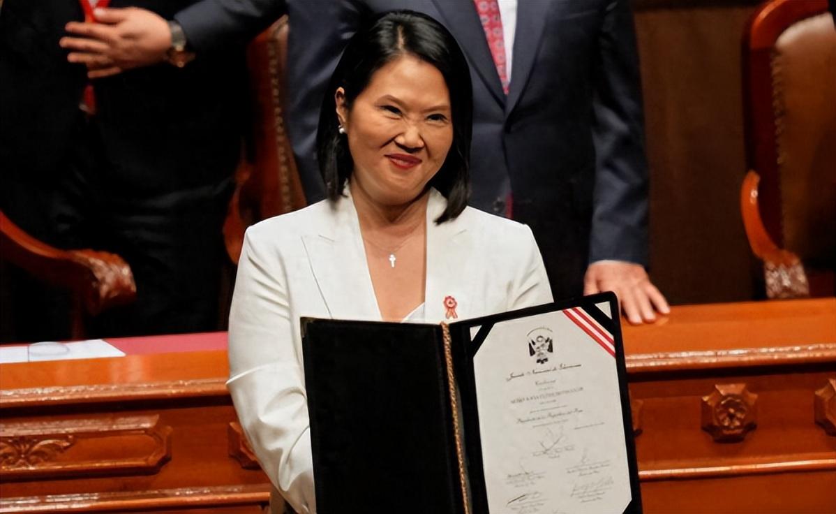 果然有鬼！上位就出大招断交伊朗，中国也不得不防这位日裔女总统

2026年秘鲁政
