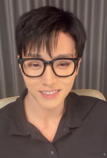 陈靖可错过了粉丝的婚礼陈靖可回应错过粉丝婚礼 谁懂这种感觉啊！陈靖可直播说错过粉