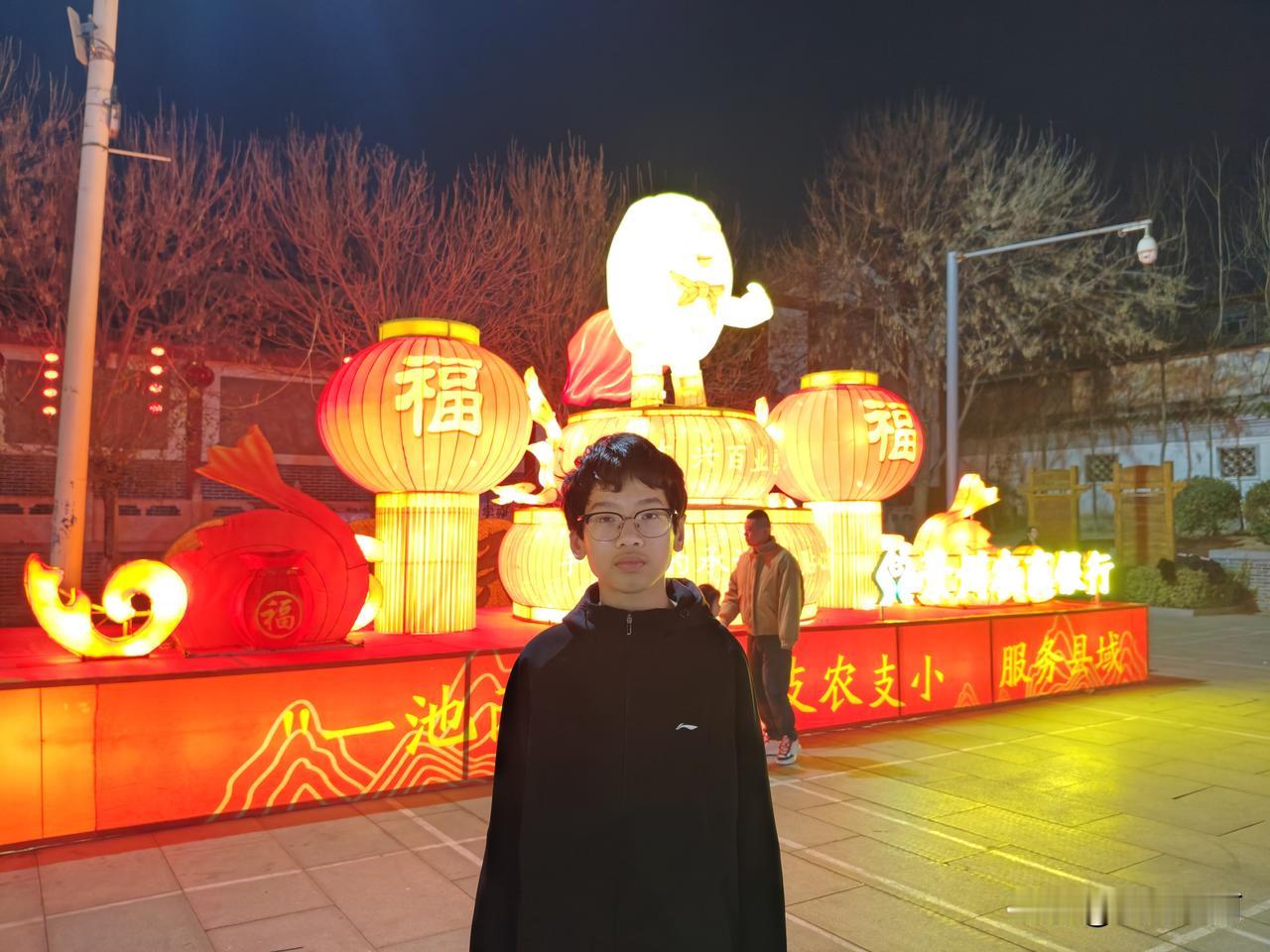 儿子才上六年级，学校已经换了好多个，多大的脾气能让他看不惯老师和同学呢？

老婆