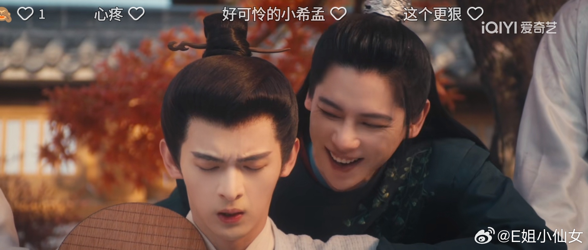 严屹宽 双男主已经看了4集第一集就有一个男反派，穿着温客行的衣服出来虐待娇羞的二